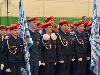 «Равняйсь! Смирно!»: В Дубровке прошел заключительный этап смотра кадетских классов