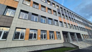 В Янино-1 завершилось строительство новой школы