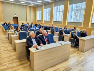 Во Всеволожской администрации состоялось очередное заседание районного Совета депутатов