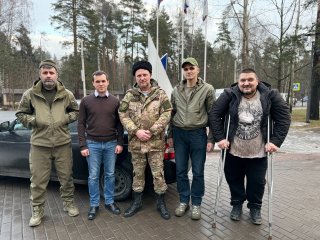 Новогодний "привет" нашим бойцам: администрация Всеволожского района отправила очередной гуманитарный груз участникам СВО.