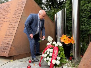 Во Всеволожске почтили память жертв терроризма