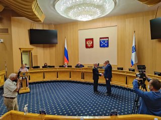 В благодарность за труд!