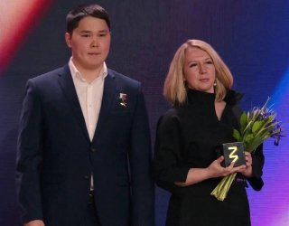 Руководитель медиацентра Муринской школы №3 Ольга Фигура стала победителем Всероссийского конкурса «Знание.Лектор».